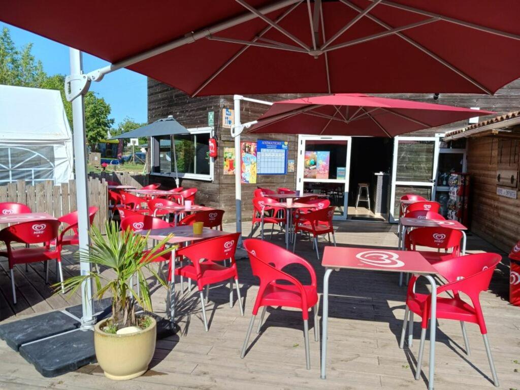 Mobil-Home Le Petit Paradis Vendeen Camping 3 Etoiles 7Km Des Plages Avrillé Dış mekan fotoğraf